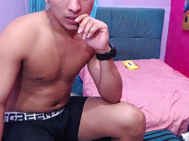 twinksfuck live cam on BongaCams