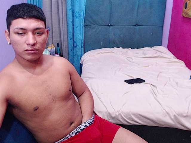twinksfuck live cam on BongaCams