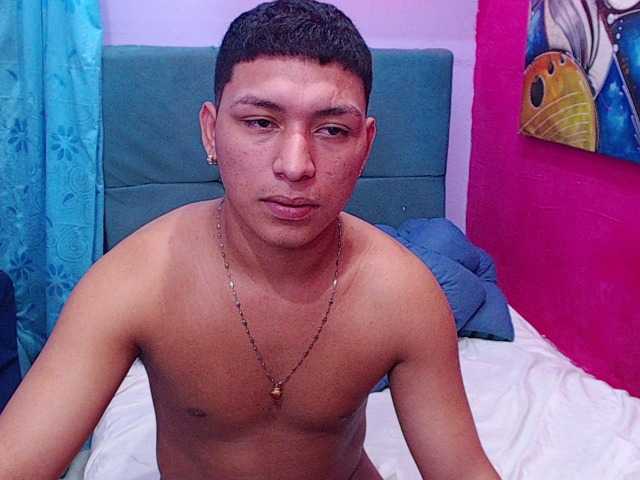 twinksfuck live cam on BongaCams