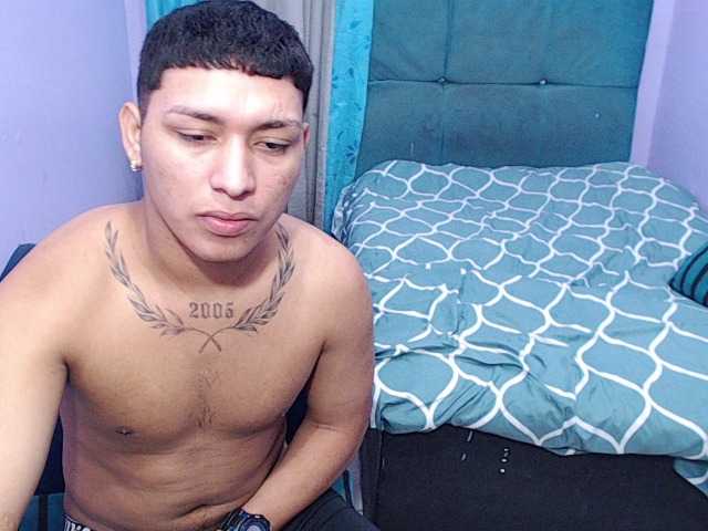 twinksfuck live cam on BongaCams