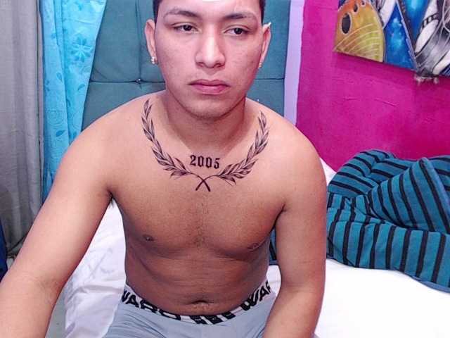 twinksfuck Live Cam on BongaCams