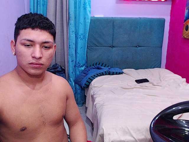 twinksfuck live cam on BongaCams
