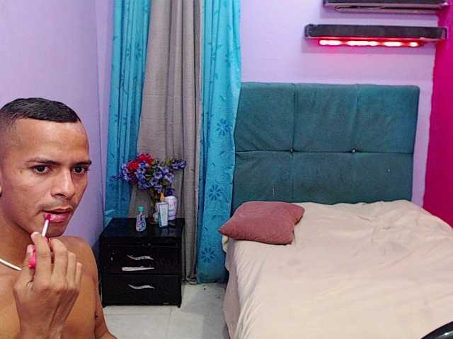 twinksfuck live cam on BongaCams