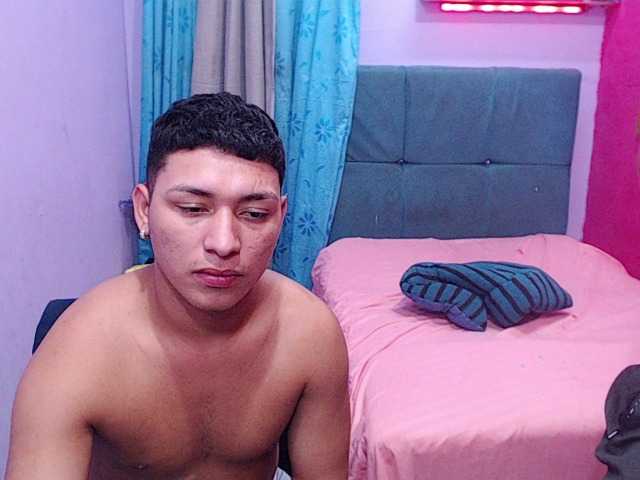 twinksfuck live cam on BongaCams