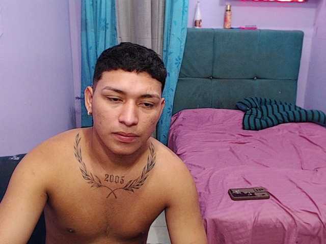 twinksfuck live cam on BongaCams