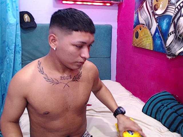 twinksfuck live cam