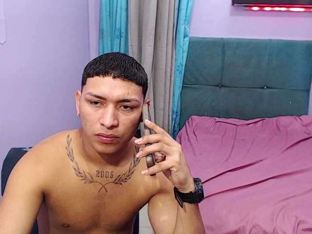 twinksfuck live cam on BongaCams