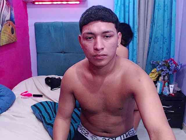 twinksfuck webcam