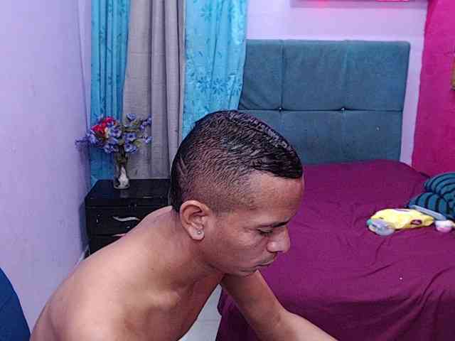 twinksfuck webcam