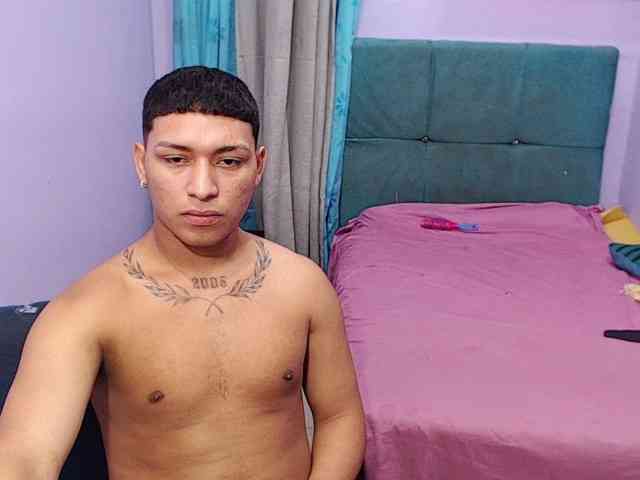 twinksfuck webcam