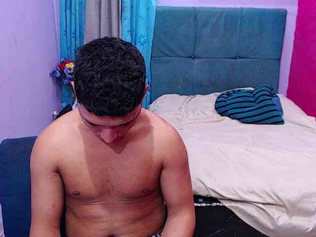 twinksfuck webcam