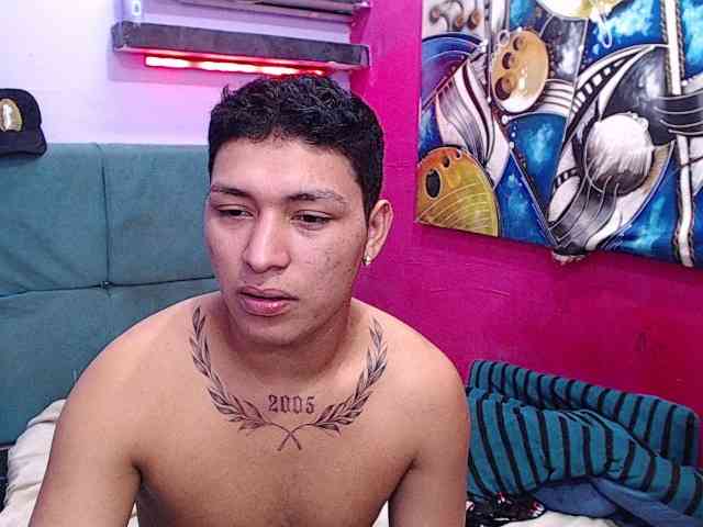 twinksfuck webcam