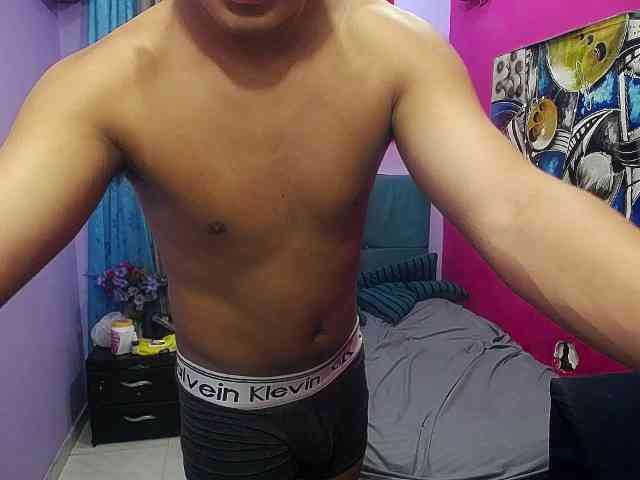 twinksfuck webcam