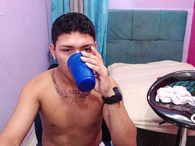 twinksfuck Live Webcam on BongaCams