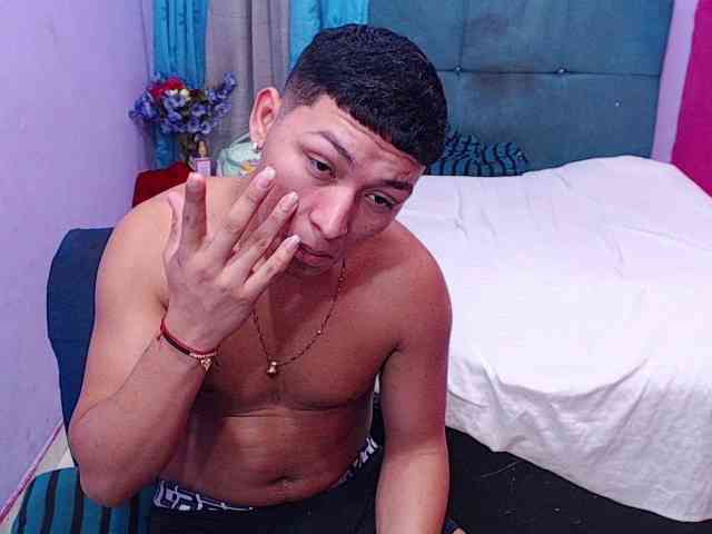 Modelo: twinksfuck