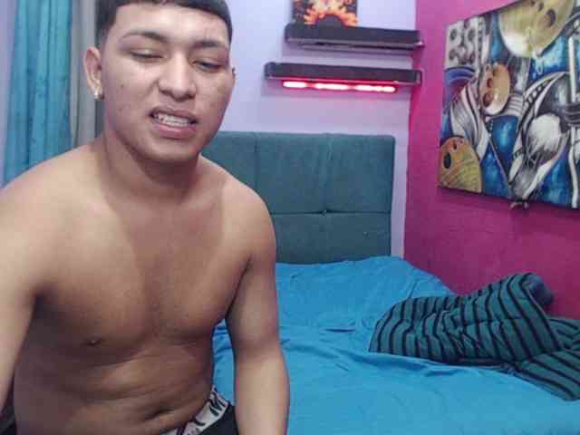 twinksfuck webcam