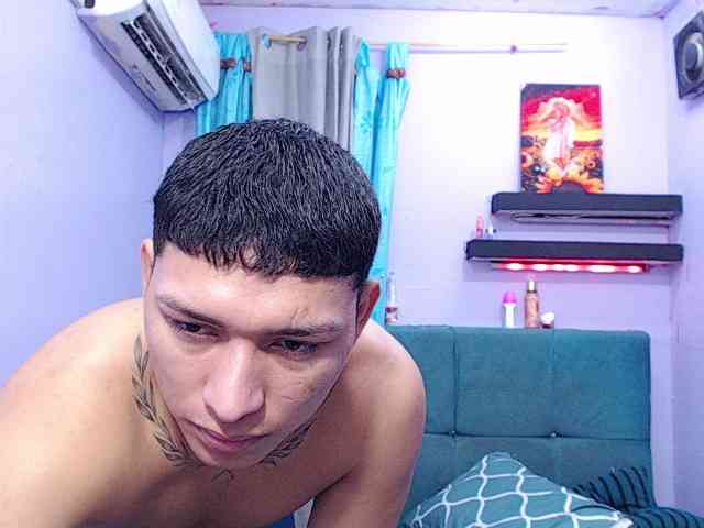twinksfuck webcam