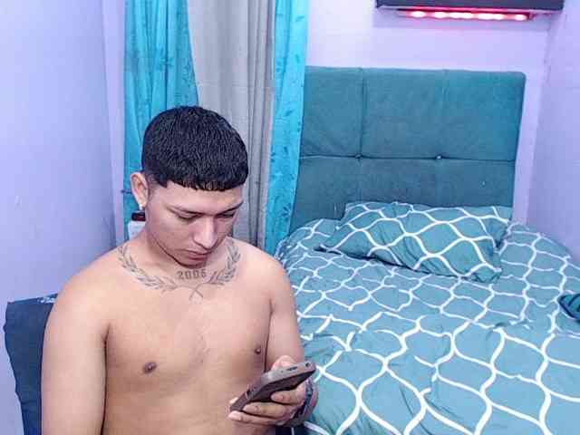 twinksfuck webcam