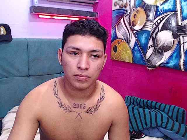 twinksfuck webcam