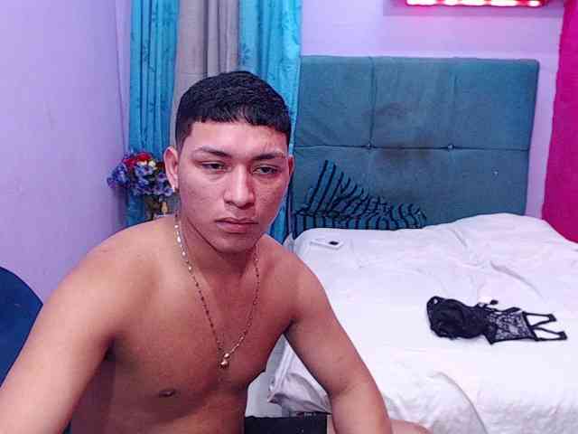 twinksfuck webcam