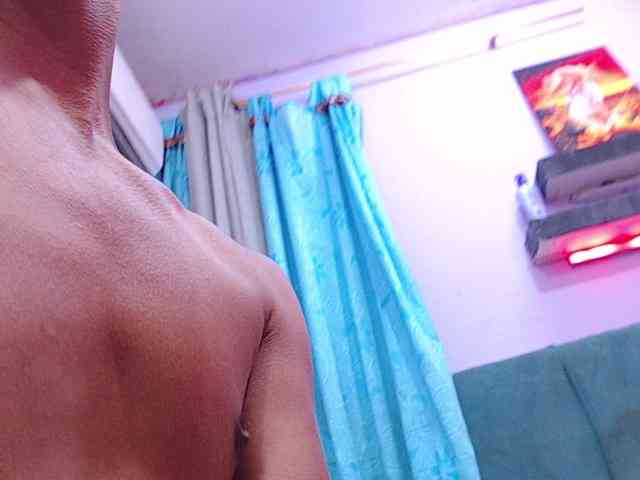 twinksfuck webcam
