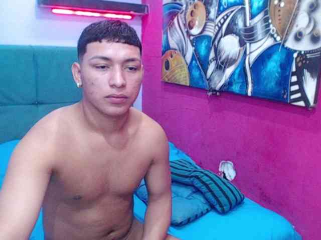 twinksfuck webcam