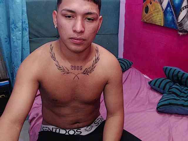 twinksfuck webcam