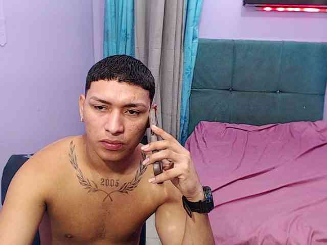 twinksfuck webcam