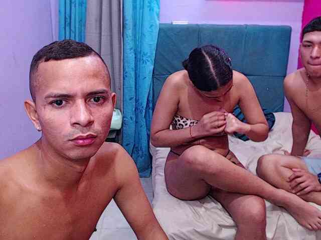 twinksfuck Sex Cam Show