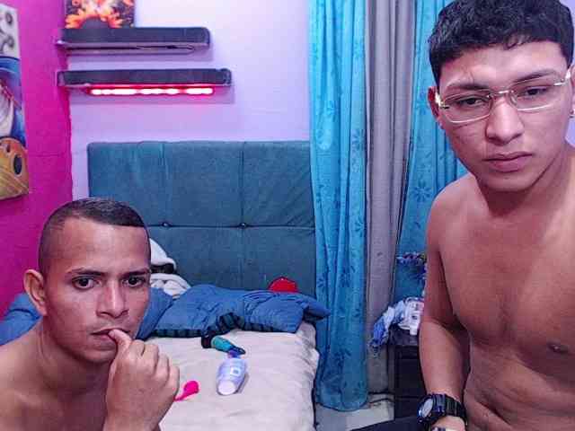 Model: twinksfuck