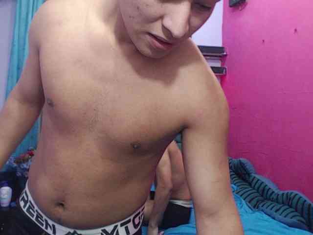 twinksfuck webcam