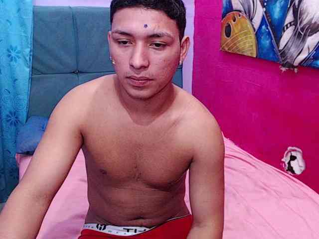 twinksfuck Sex Cam Show