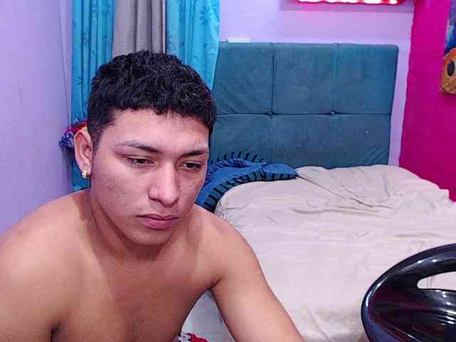 twinksfuck webcam