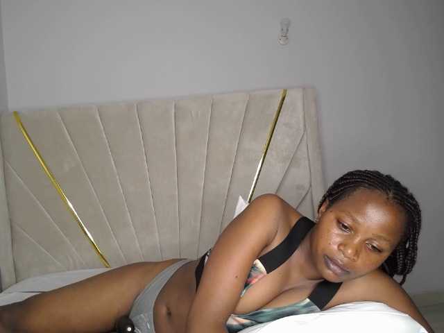 Kimmy1's BongaCams show and profile