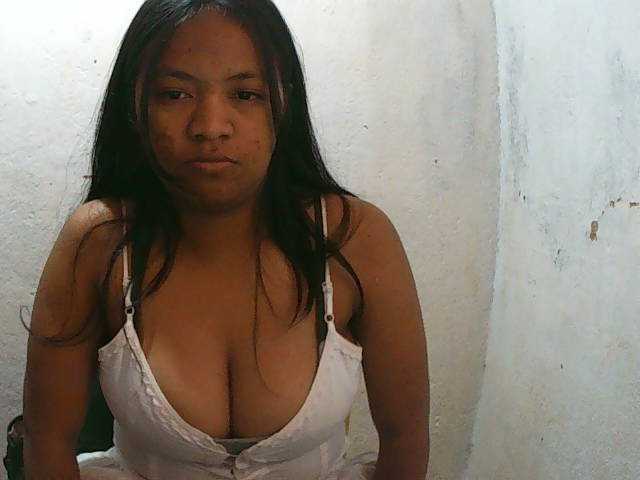 Sarah-001