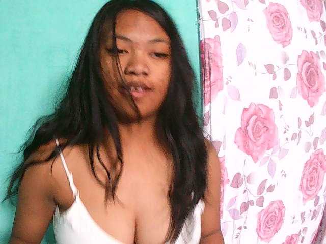 Sarah-001