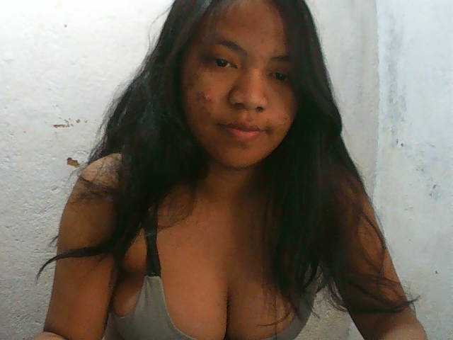 Sarah-001