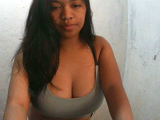 Sarah-001