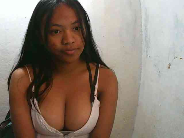 Sarah-001