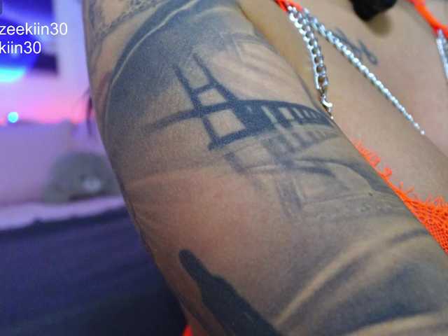 Iammazeekiin30xx's BongaCams show and profile