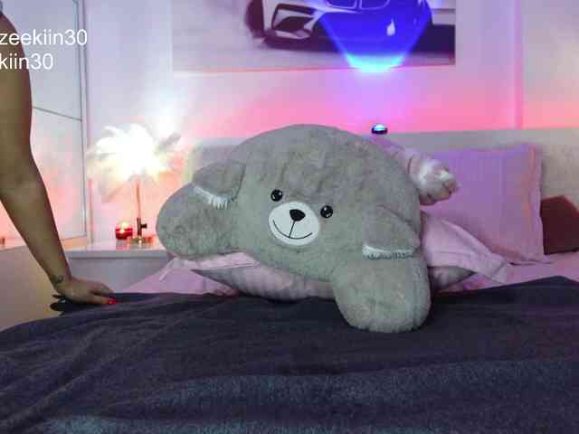 Iammazeekiin30xx webcam