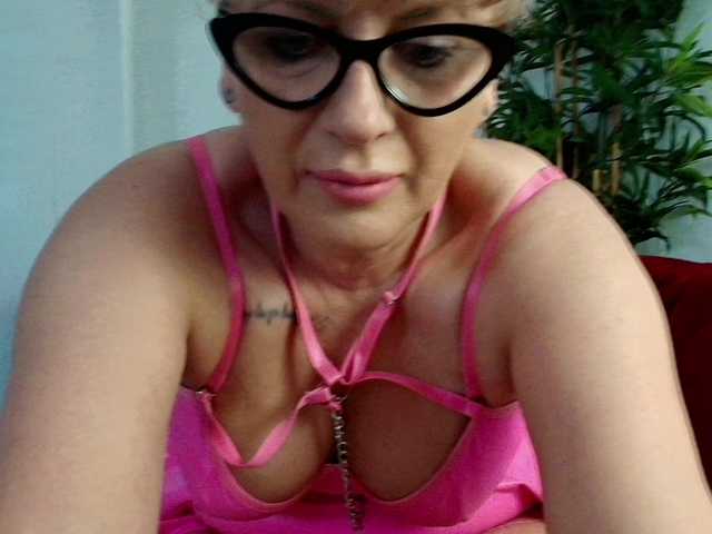 CougarMilf