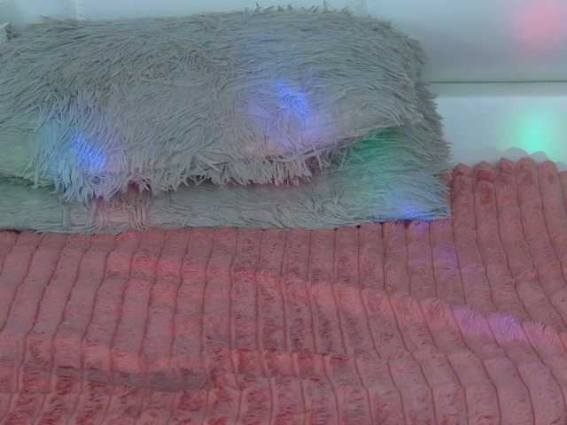 CougarMilf's BongaCams show and profile