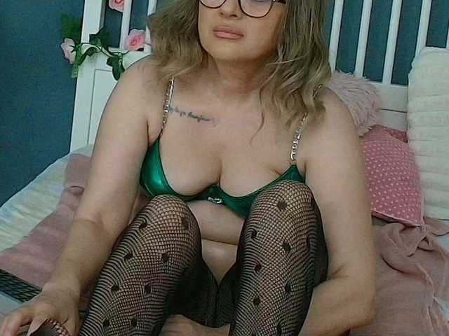 CougarMilf live cam on BongaCams