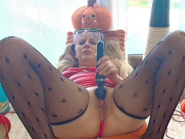 CougarMilf