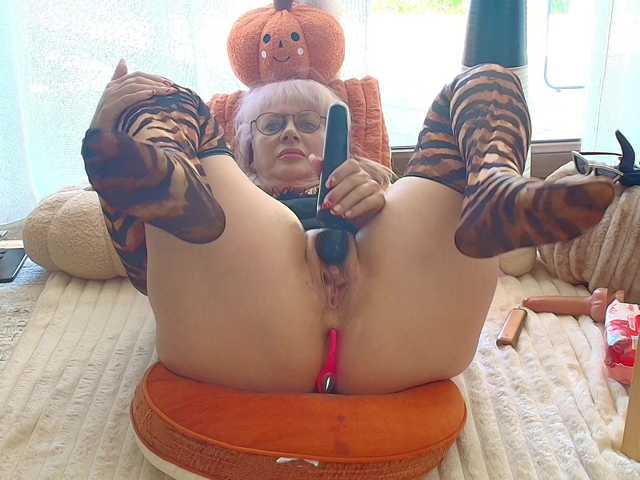 CougarMilf