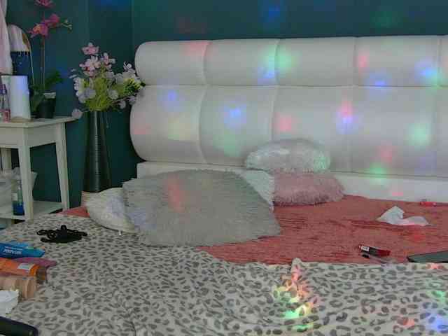 CougarMilf webcam