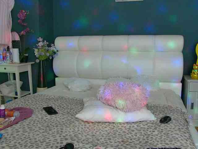CougarMilf webcam