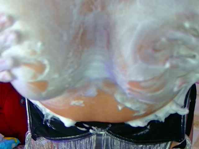 CougarMilf webcam