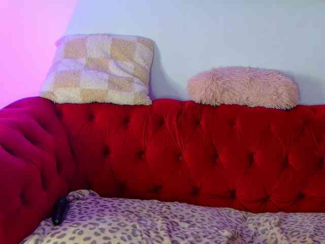 CougarMilf webcam